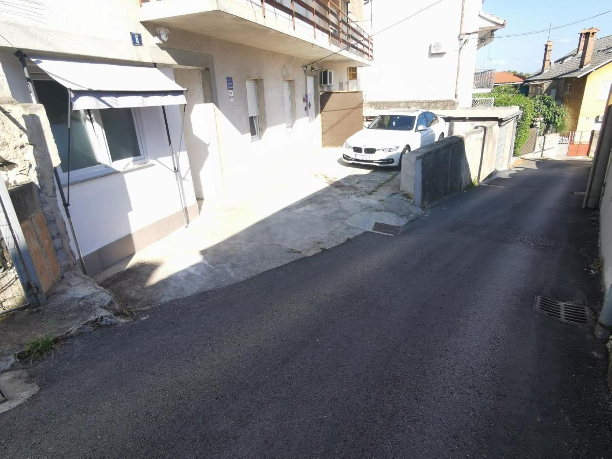 Apartment Tea Rijeka Luaran gambar